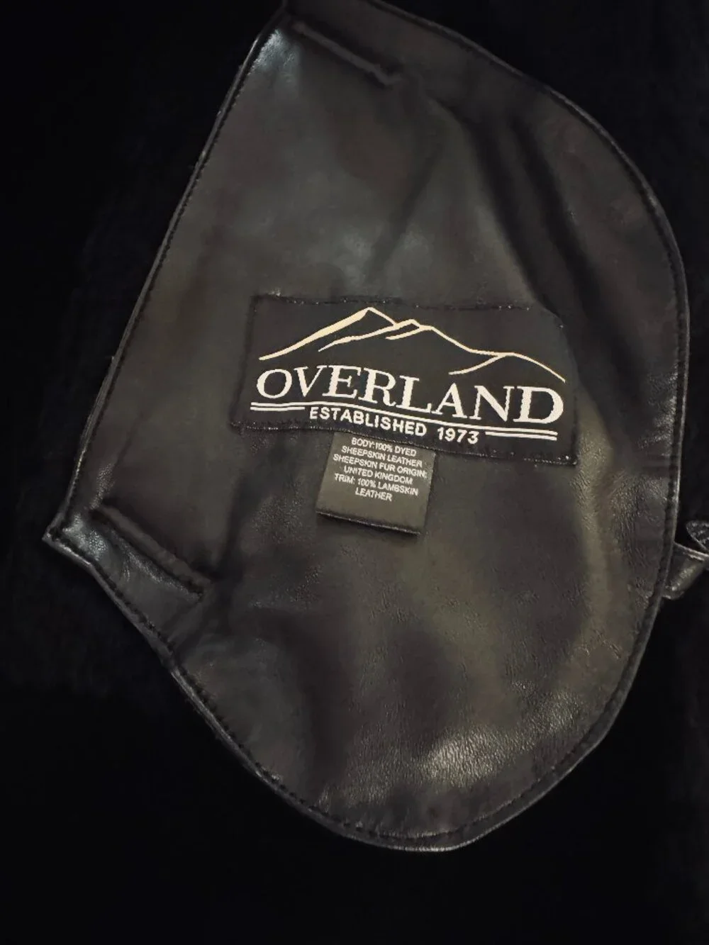 NWOT Overland Mens Classic Sheepskin B-3 Bomber Jacket in Black Large